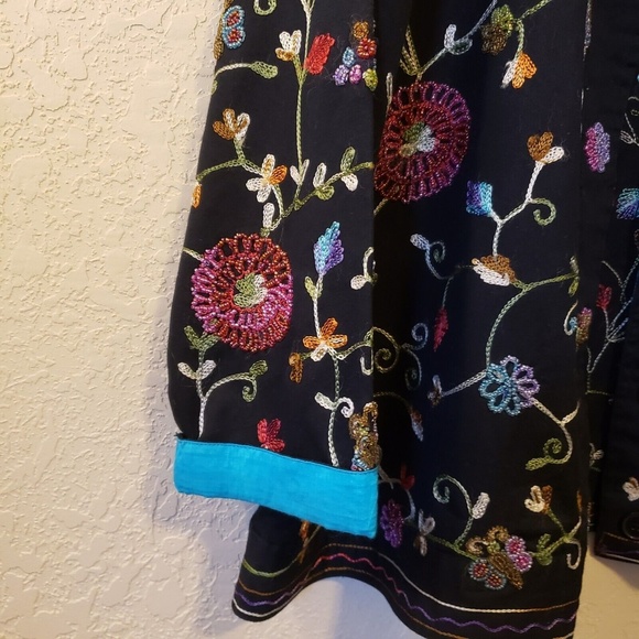 Quacker Factory NWOT Women's Embroidered Beaded Jacket Size Medium - Picture 7 of 10